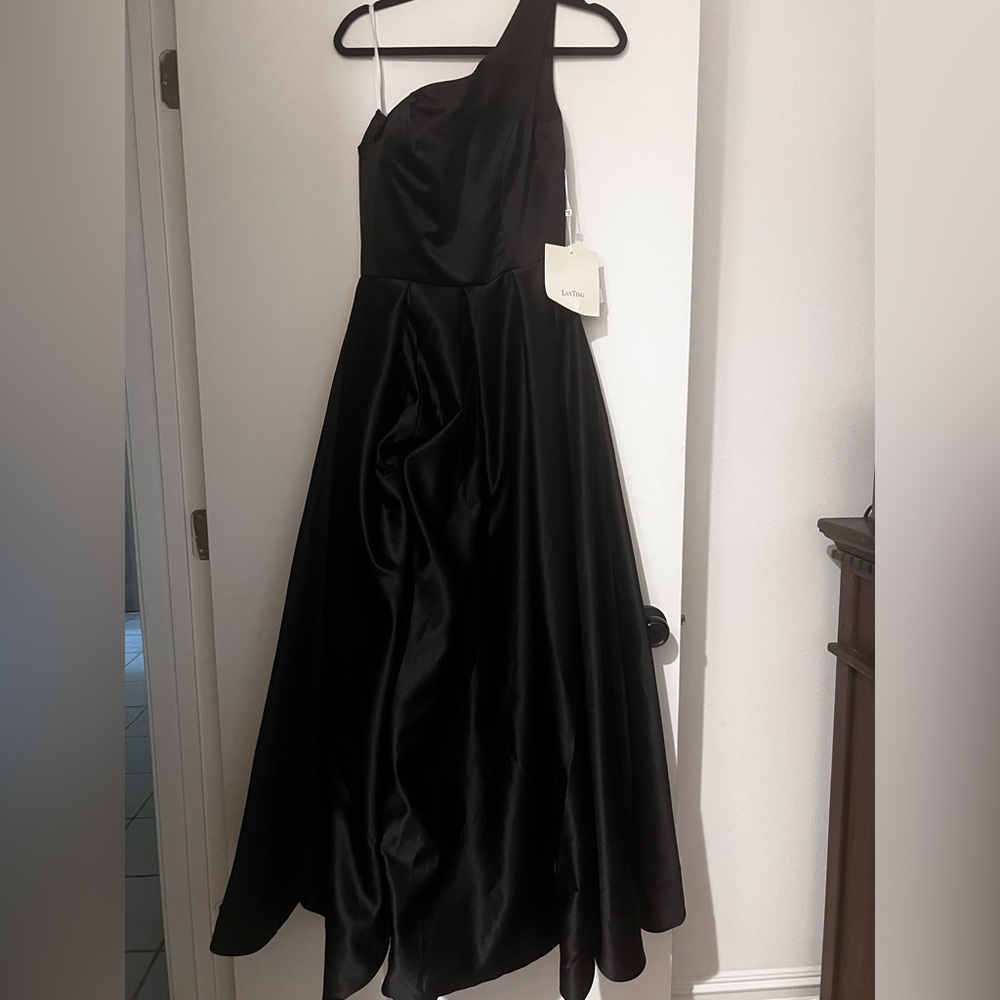 THAT Black Dress